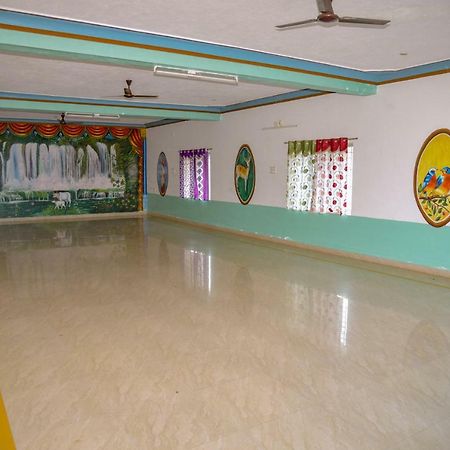 Mahathi Resort And Spa Yelagiri Exterior photo